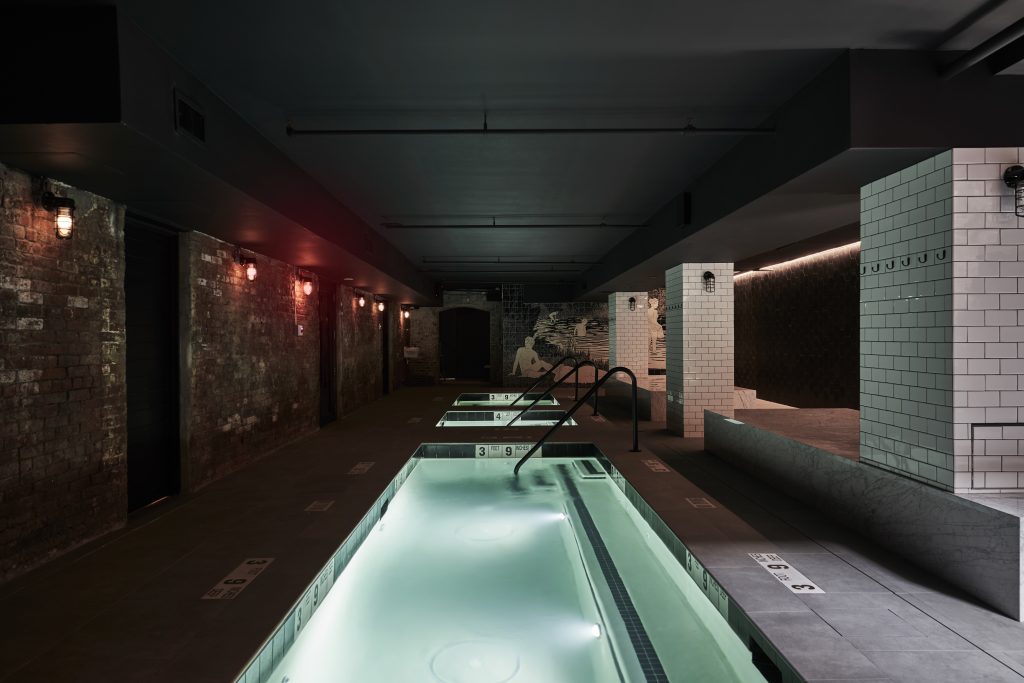 bathhouse_pools-01_adrian-gaut