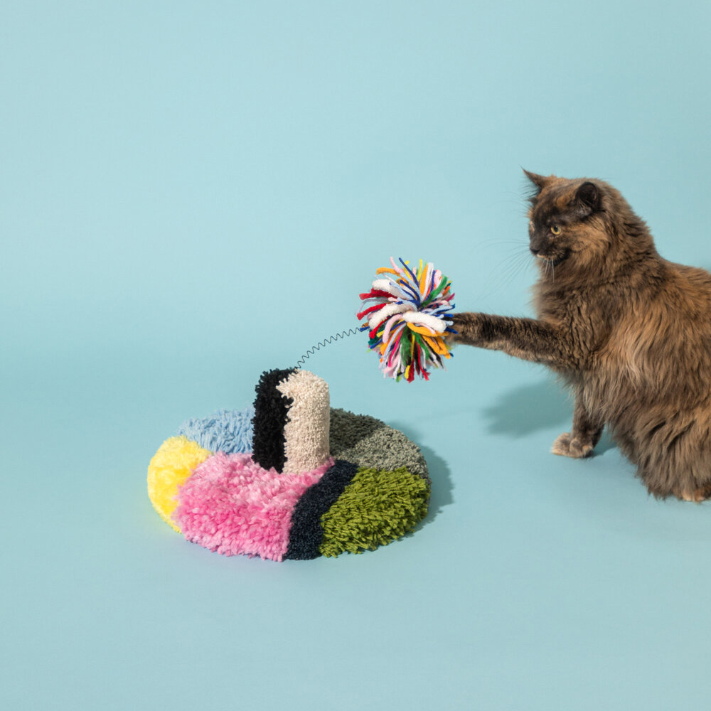 dazzle-cat-toy