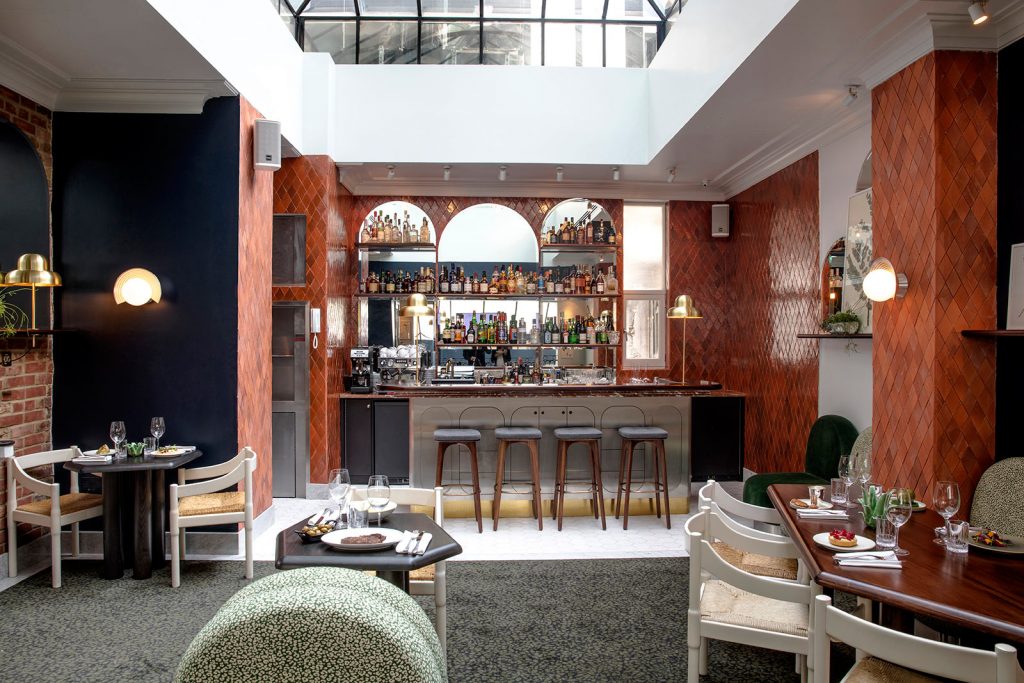 henrietta-hotel-lobby-restaurant-bar-london-ecc-covent-garden-155590