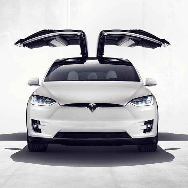 tesla-model-x-01-race-157131