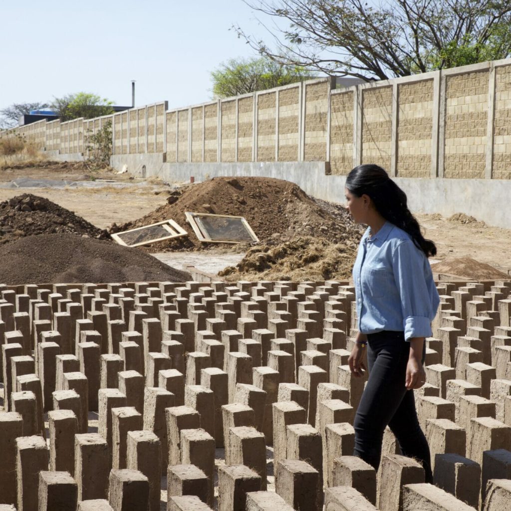 tequila-waste-adobe-bricks